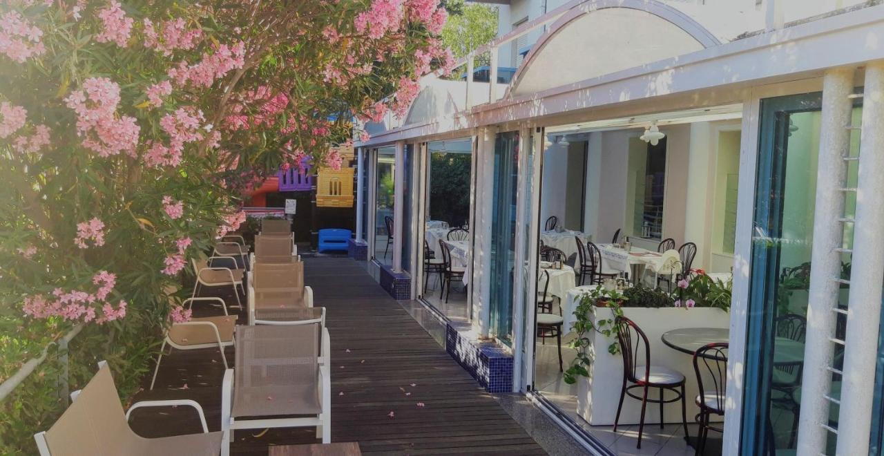 Hotel Felix Rimini Zewnętrze zdjęcie